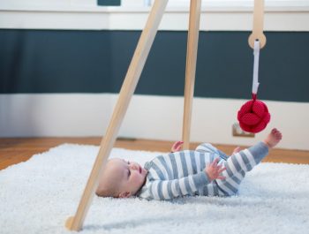 Phương pháp giáo dục sớm Montessori cho trẻ sơ sinh